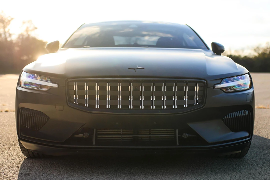 2021 Polestar 1 - Image 2 of 31