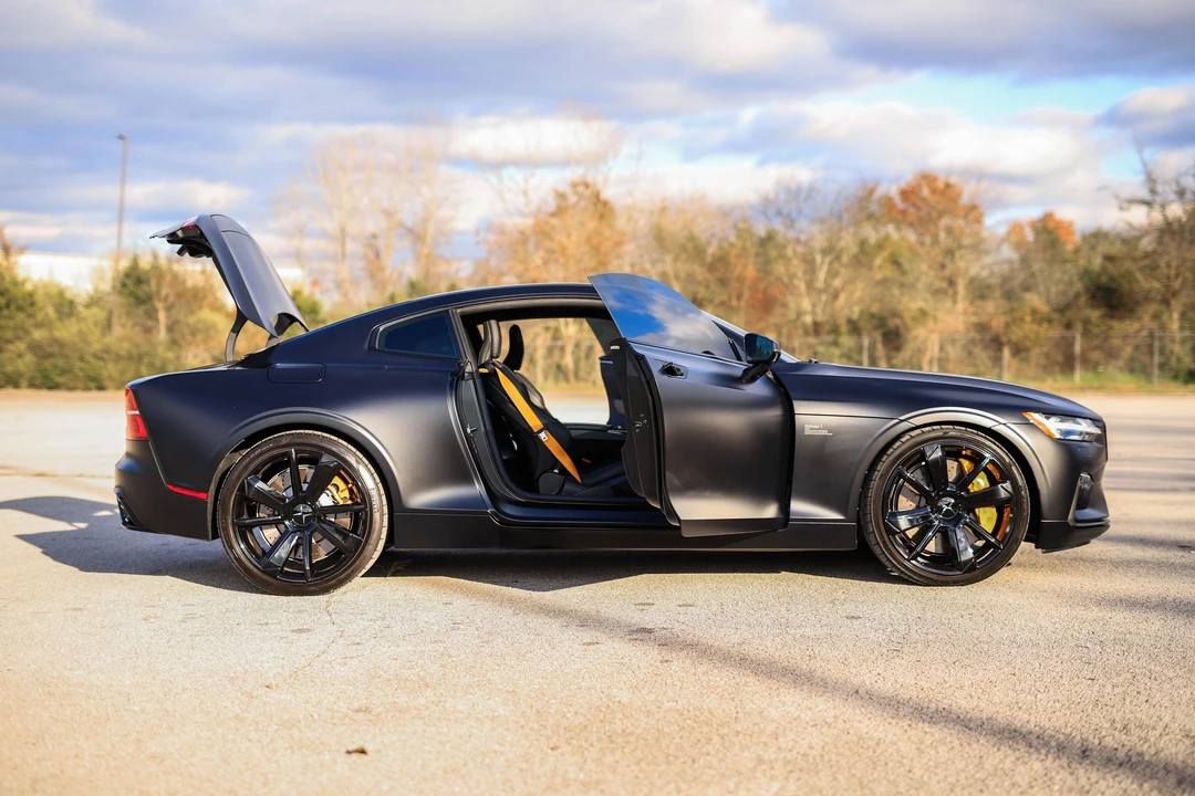 2021 Polestar 1 - Image 17 of 31