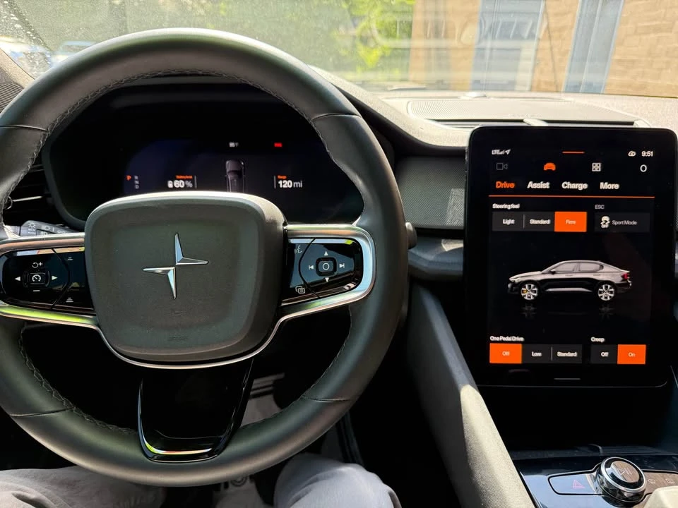 2021 Polestar 2 - Image 7 of 11