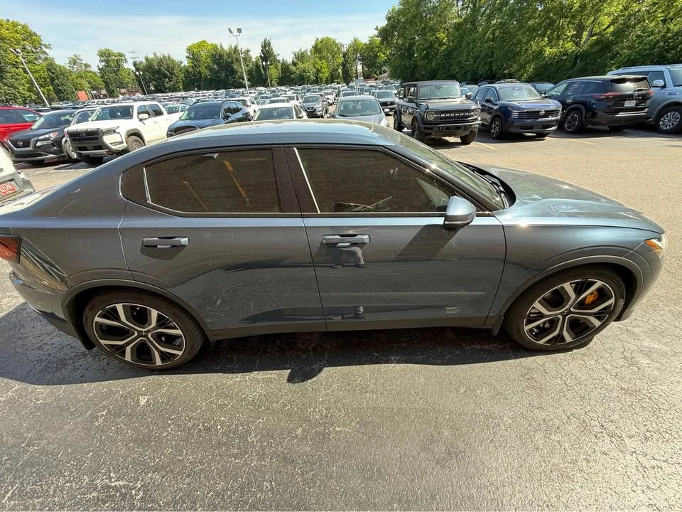 2021 Polestar 2 - Image 9 of 11