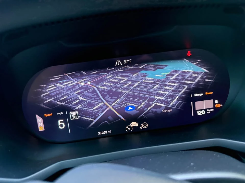 2021 Polestar 2 - Image 11 of 11