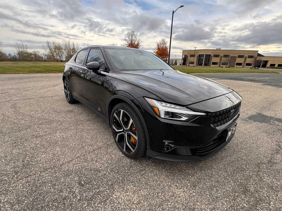 2021 Polestar 2 - Image 18 of 31
