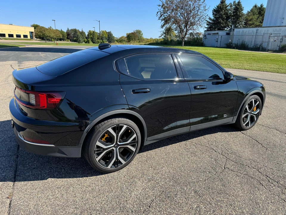 2021 Polestar 2 - Image 13 of 31