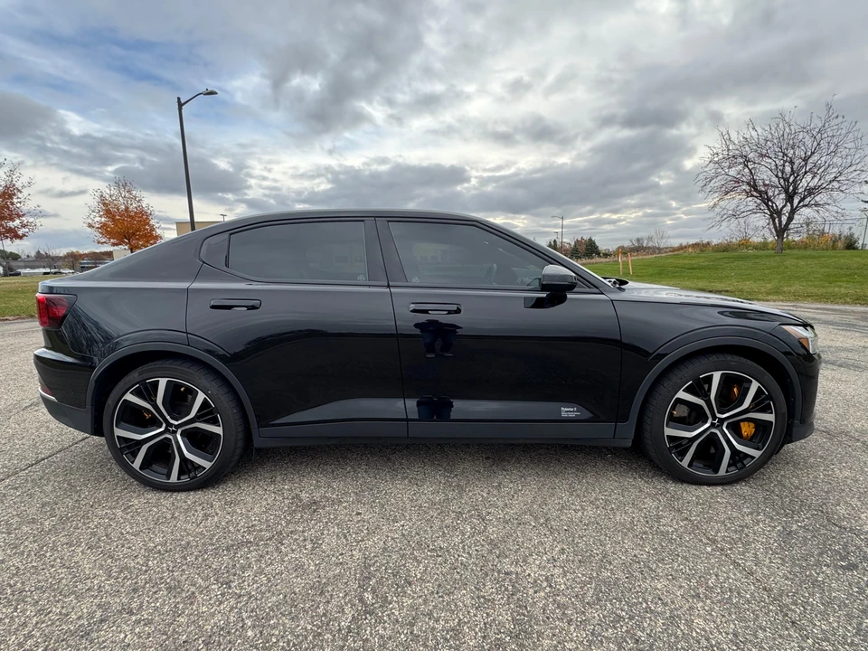 2021 Polestar 2 - Image 14 of 31