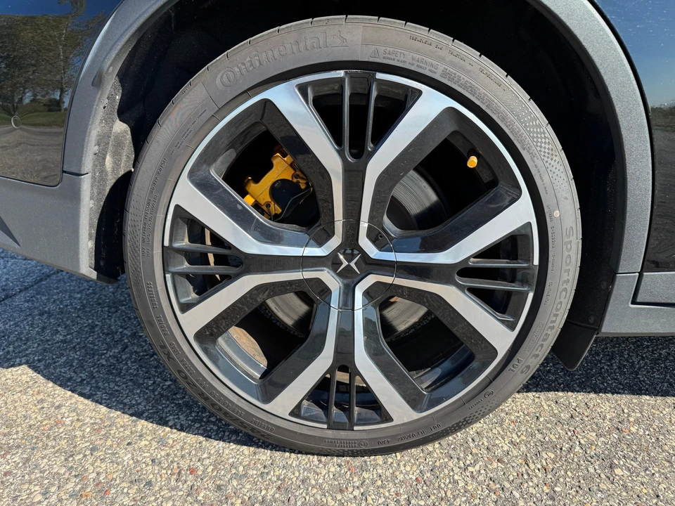 2021 Polestar 2 - Image 21 of 31
