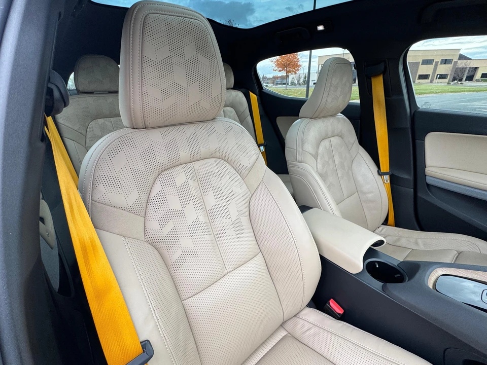 2021 Polestar 2 - Image 31 of 31