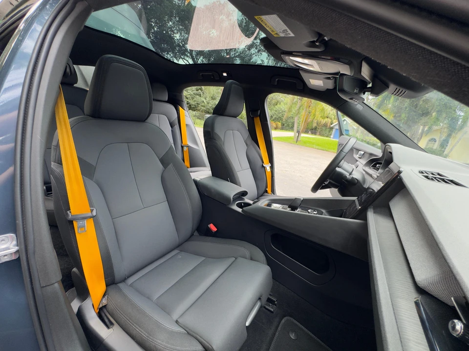 2021 Polestar 2 - Image 26 of 31