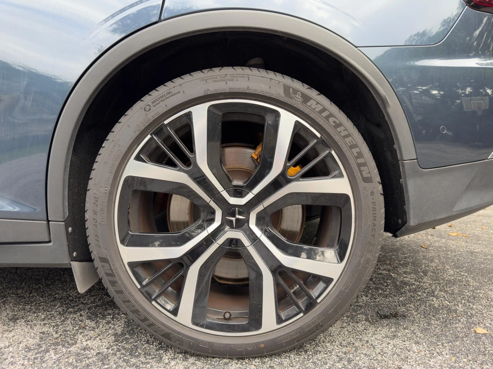 2021 Polestar 2 - Image 18 of 31