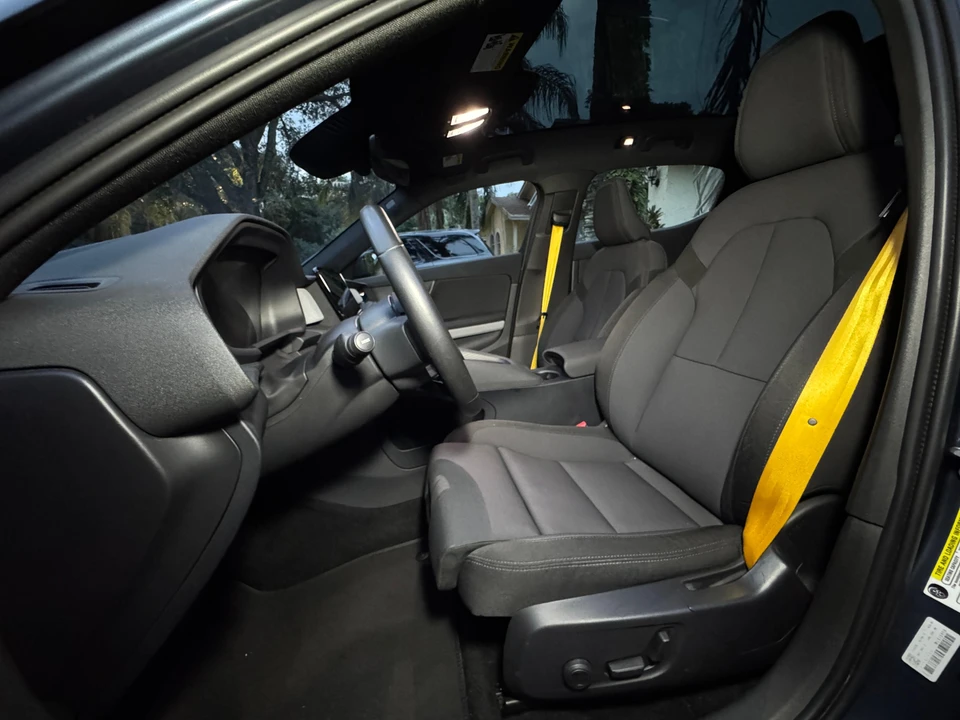 2021 Polestar 2 - Image 25 of 31