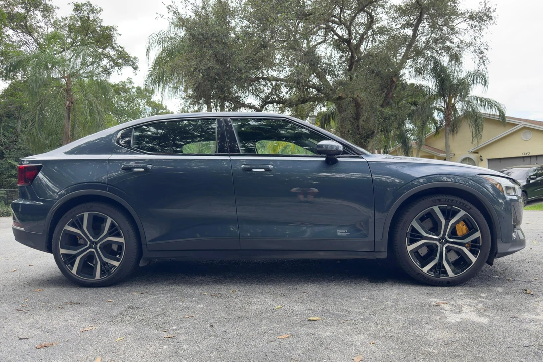 2021 Polestar 2 - Image 3 of 31