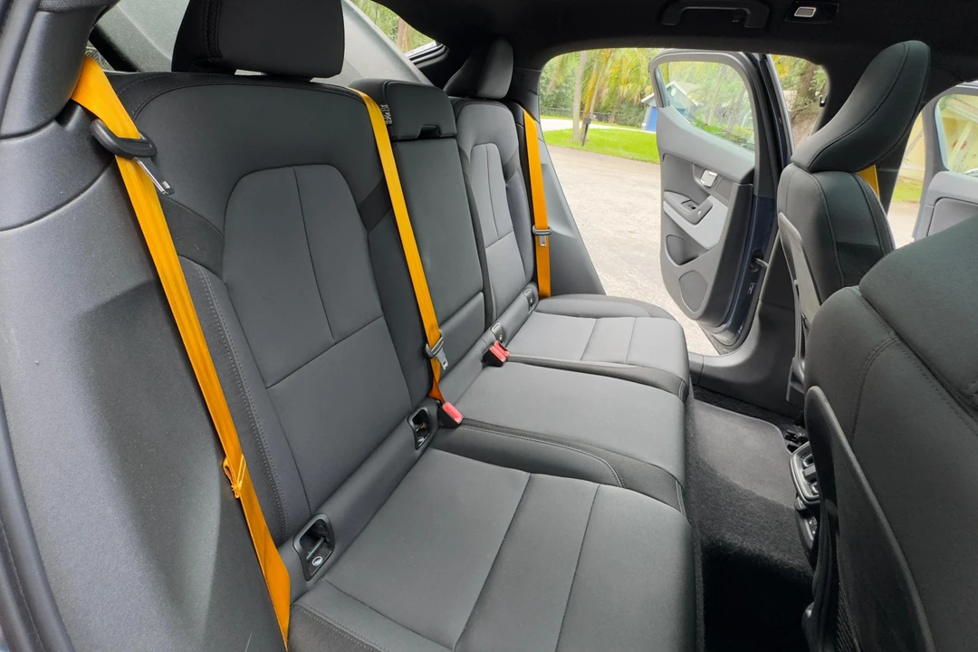 2021 Polestar 2 - Image 23 of 31