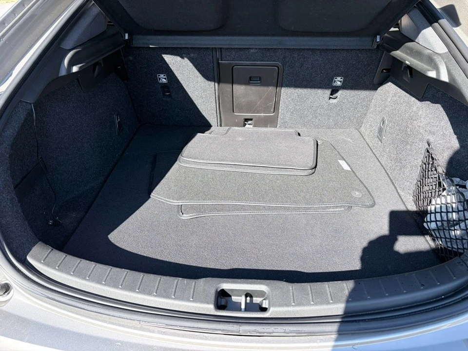 2021 Polestar 2 - Image 15 of 21