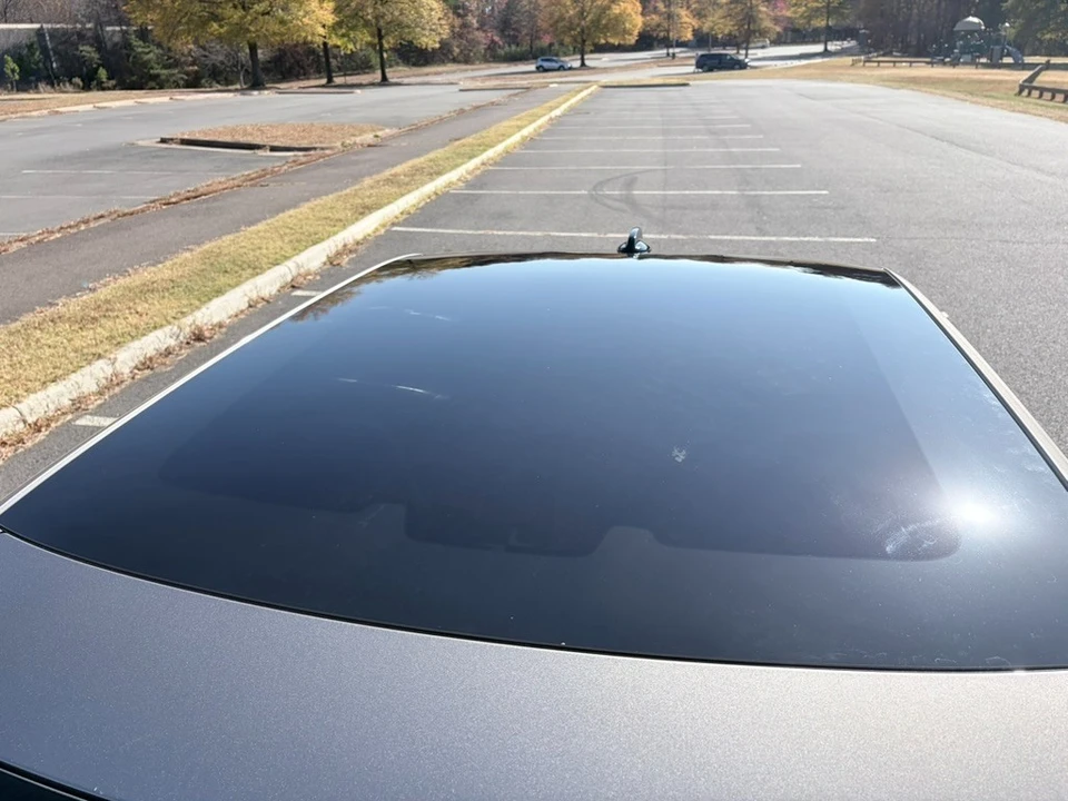 2021 Polestar 2 - Image 12 of 21