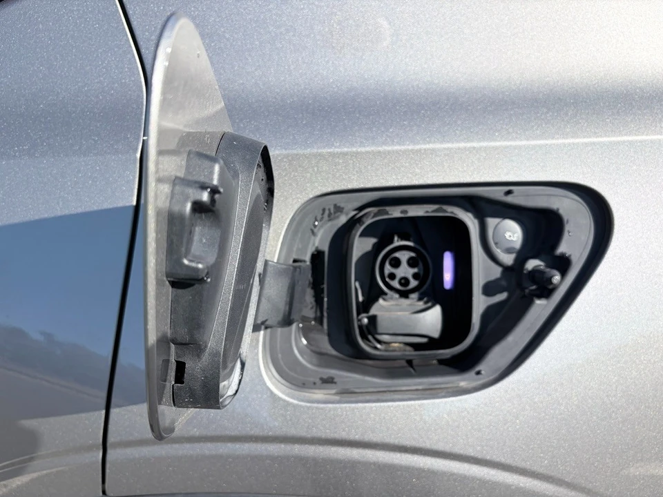2021 Polestar 2 - Image 14 of 21