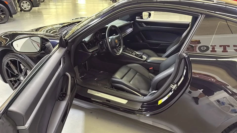 2021 Porsche 992 Carrera - Image 15 of 20