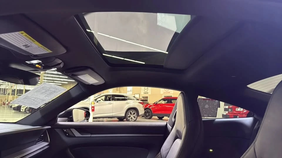 2021 Porsche 992 Carrera - Image 19 of 20