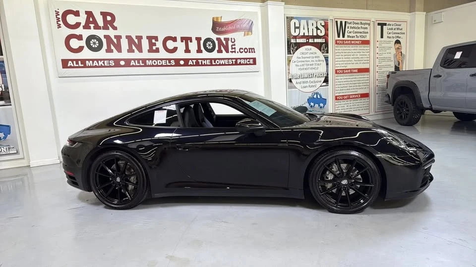 2021 Porsche 992 Carrera - Image 12 of 20
