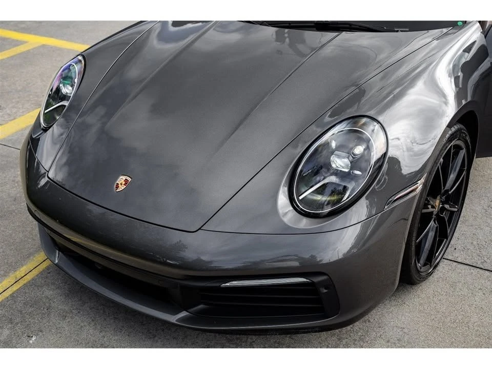2021 Porsche 992 Carrera - Image 17 of 19