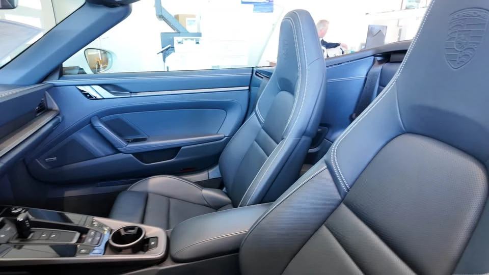 2021 Porsche 992 Carrera - Image 10 of 14