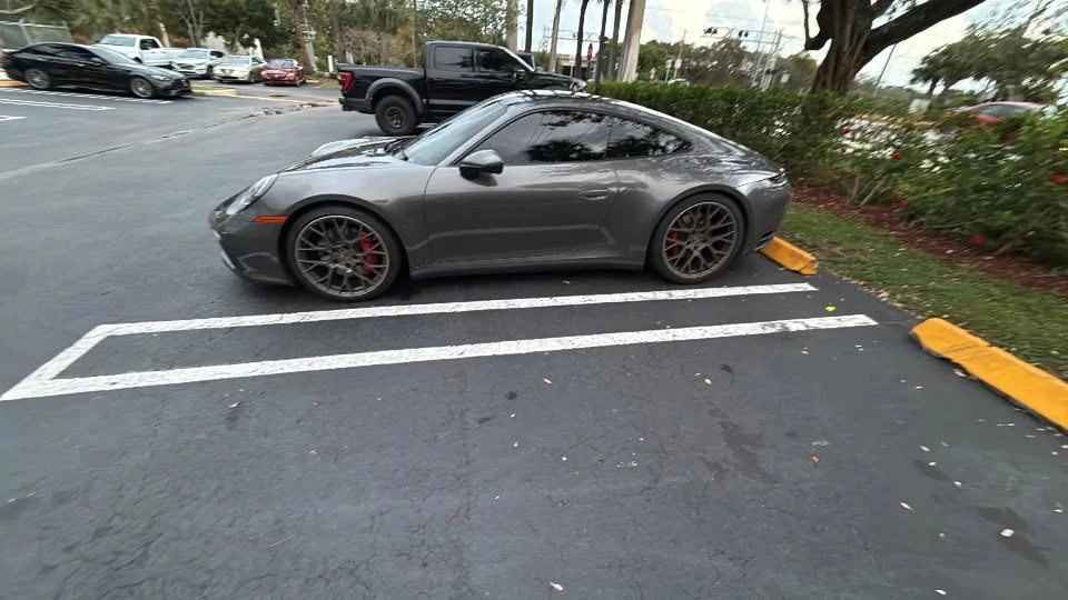 2021 Porsche 992 Carrera - Image 4 of 10