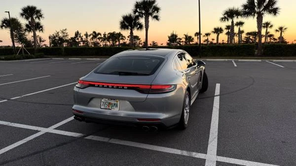 2021 Porsche 971 Panamera - Image 10 of 21