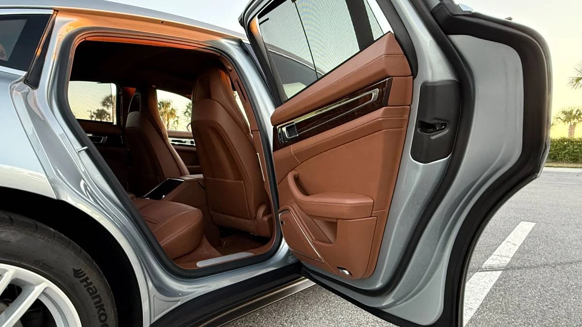 2021 Porsche 971 Panamera - Image 22 of 23