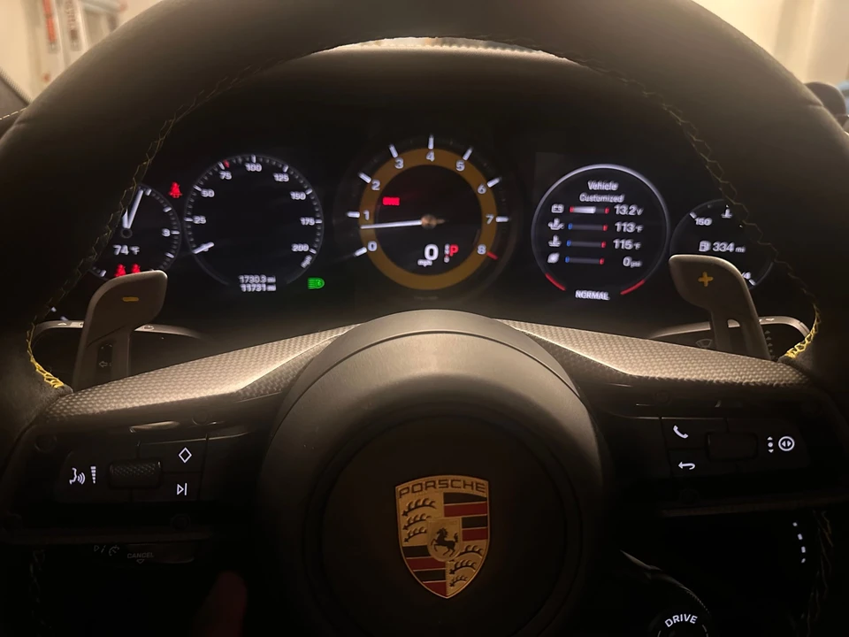 2021 Porsche 992 Carrera 4S - Image 9 of 10