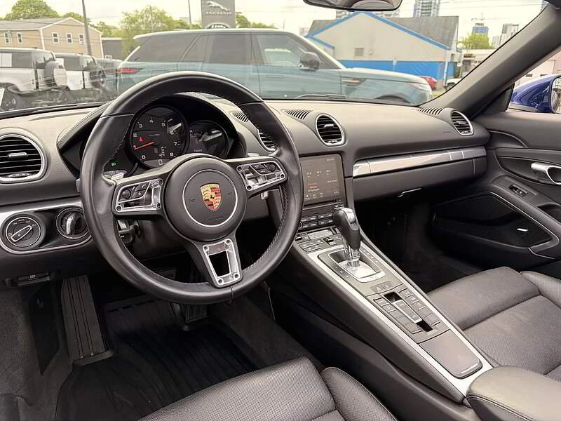 2021 Porsche 718 Boxster - Image 17 of 20