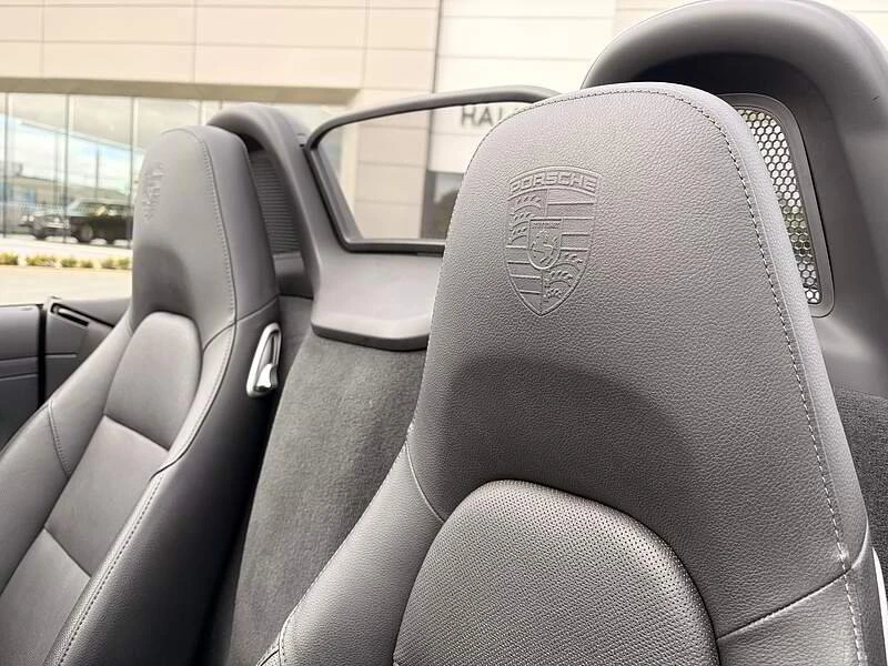 2021 Porsche 718 Boxster - Image 18 of 20