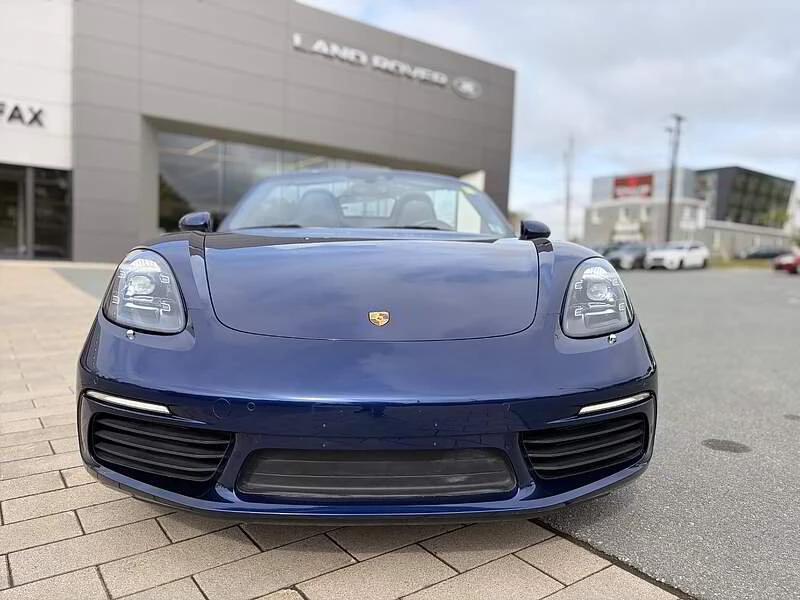 2021 Porsche 718 Boxster - Image 11 of 20