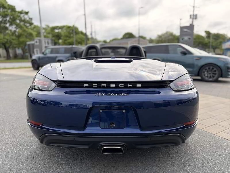 2021 Porsche 718 Boxster - Image 9 of 20