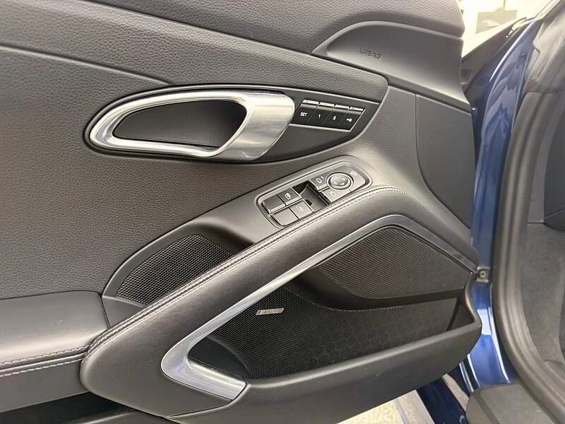 2021 Porsche 718 Boxster - Image 15 of 20