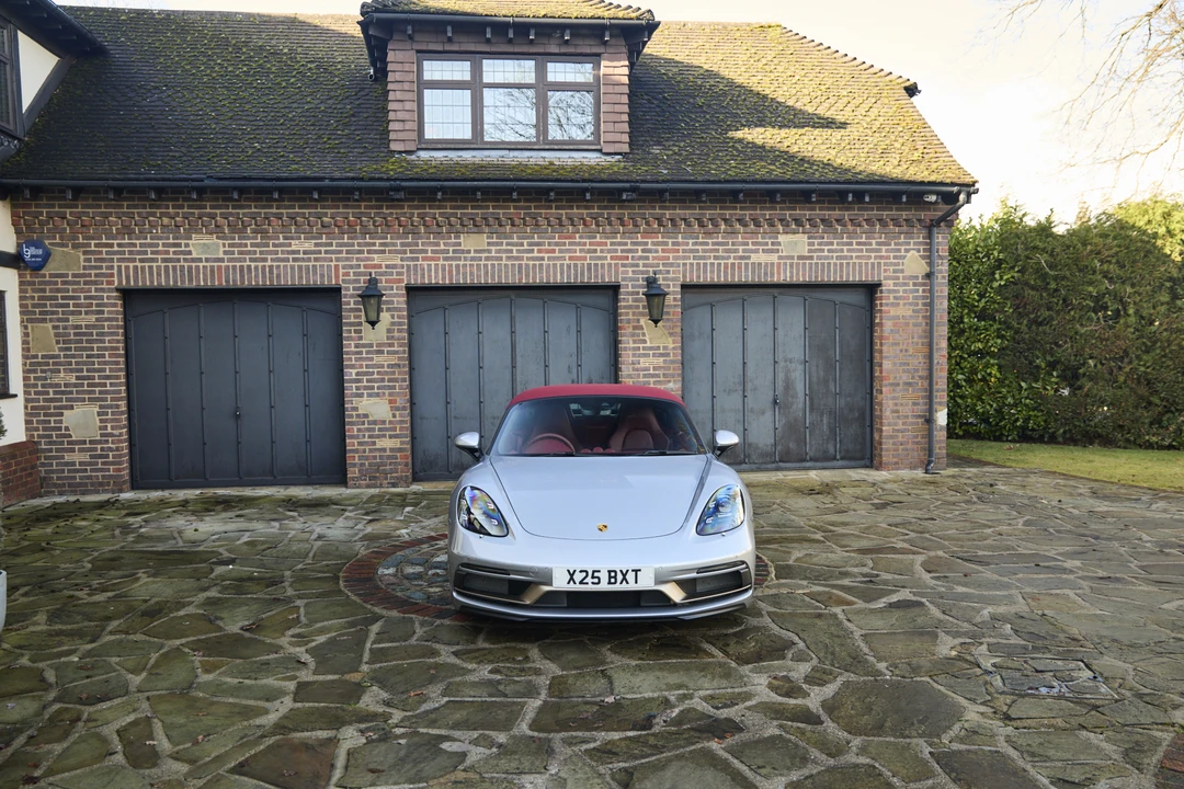 2021 Porsche 718 Boxster - Image 22 of 31