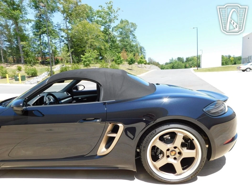 2021 Porsche 718 Boxster - Image 20 of 21