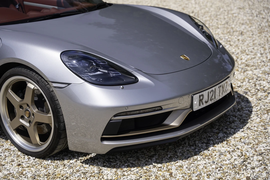 2021 Porsche 718 Boxster - Image 21 of 31