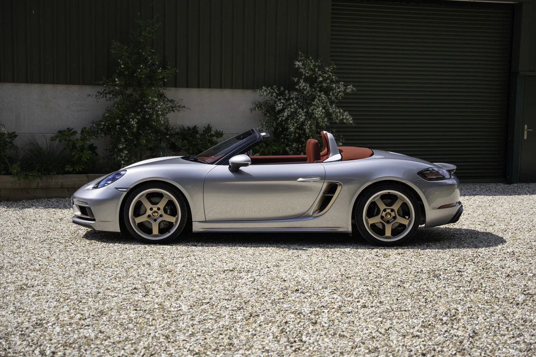 2021 Porsche 718 Boxster - Image 12 of 31