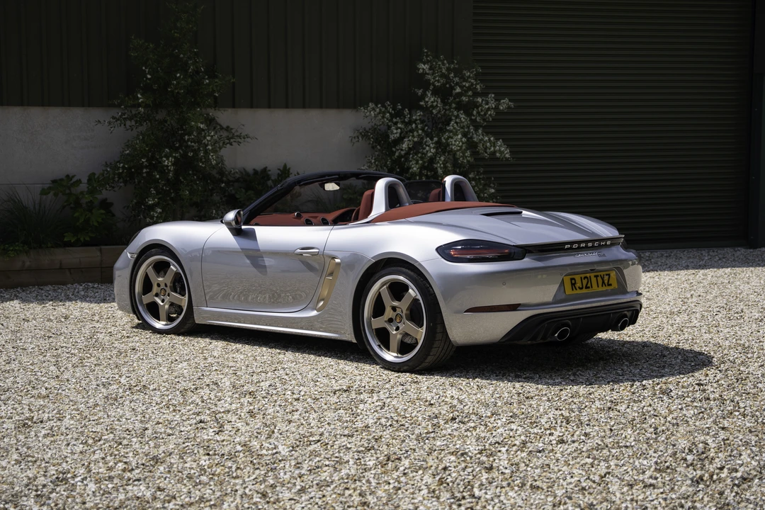 2021 Porsche 718 Boxster - Image 13 of 31