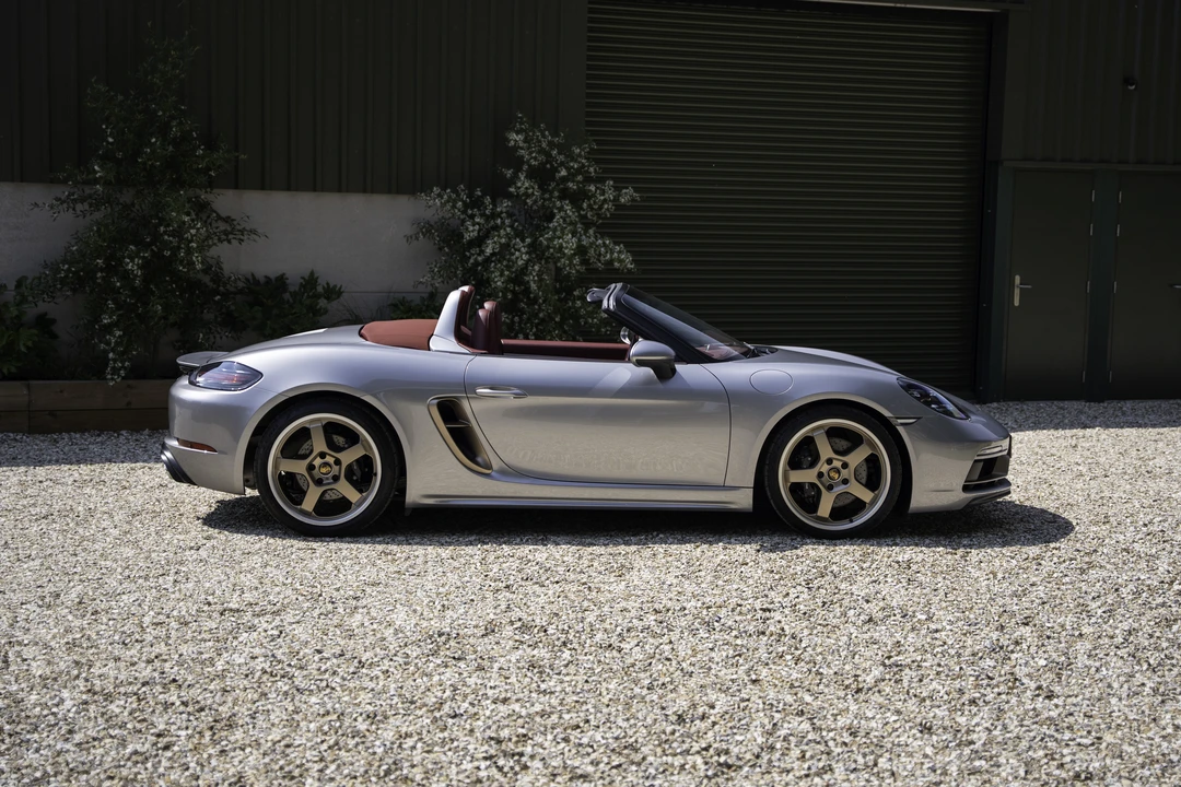 2021 Porsche 718 Boxster - Image 17 of 31