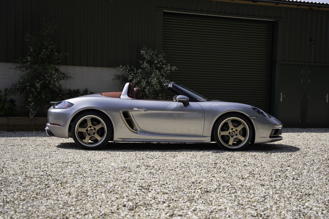 2021 Porsche 718 Boxster - Image 8 of 31