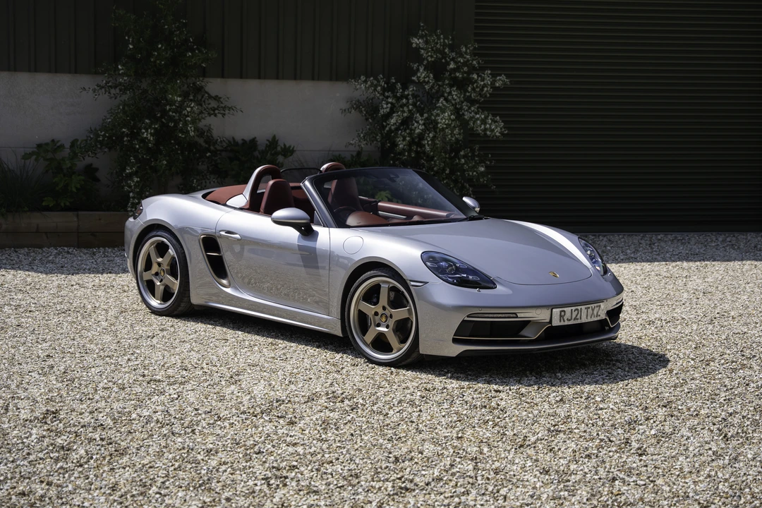 2021 Porsche 718 Boxster - Image 18 of 31