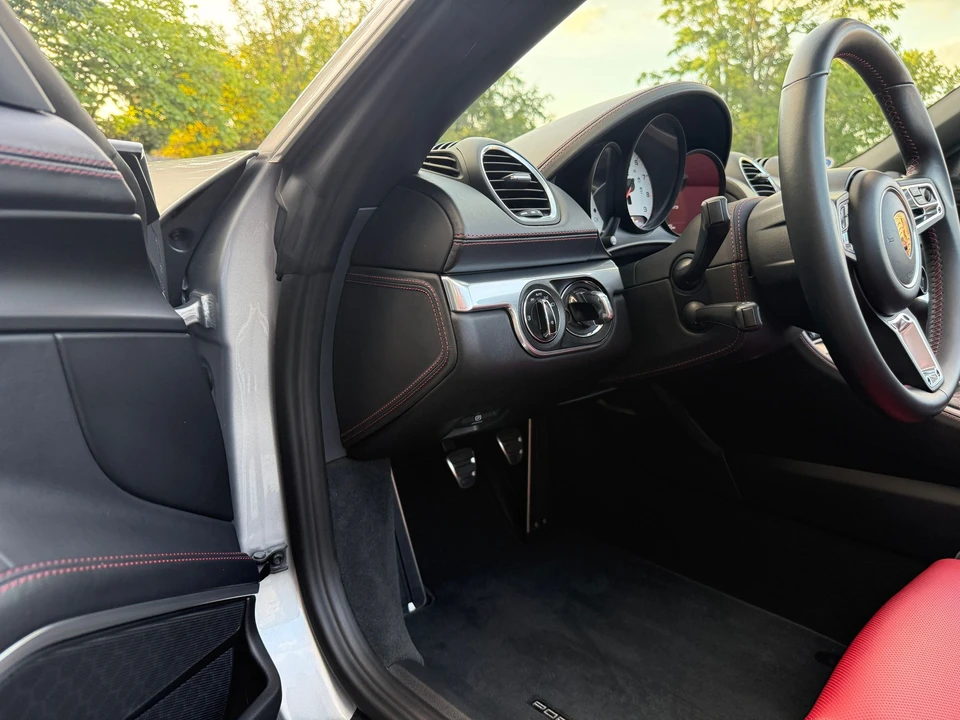 2021 Porsche 718 Boxster GTS 4.0 - Image 22 of 29