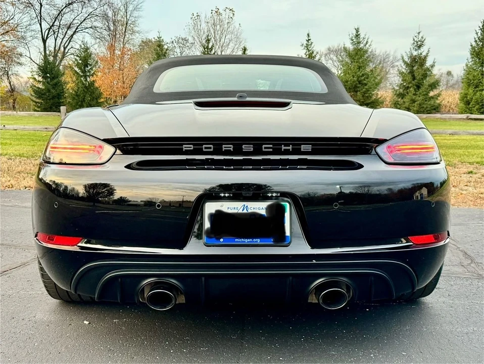 2021 Porsche 718 Boxster GTS 4.0 - Image 19 of 26