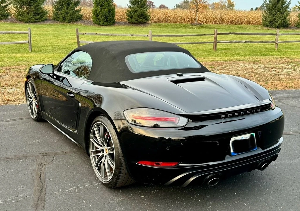 2021 Porsche 718 Boxster GTS 4.0 - Image 20 of 26