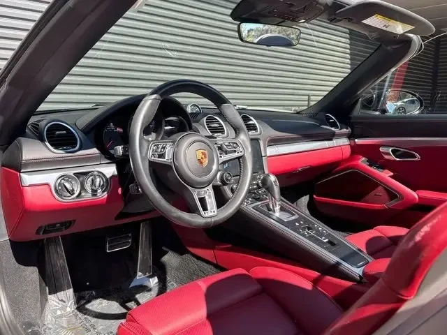 2021 Porsche 718 Boxster GTS 4.0 - Image 5 of 9