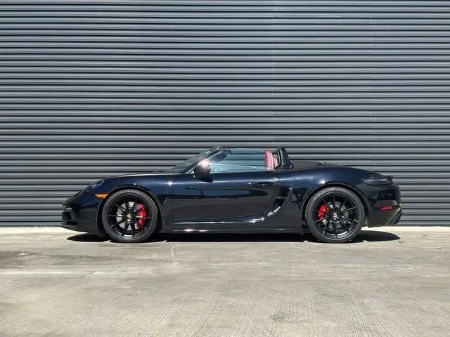 2021 Porsche 718 Boxster GTS 4.0 - Image 2 of 9