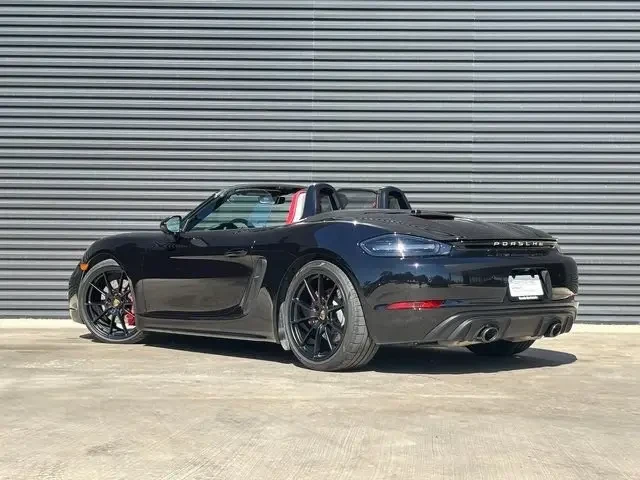 2021 Porsche 718 Boxster GTS 4.0 - Image 4 of 9