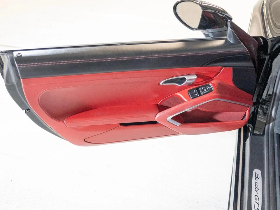 2021 Porsche 718 Boxster GTS 4.0 - Image 17 of 27