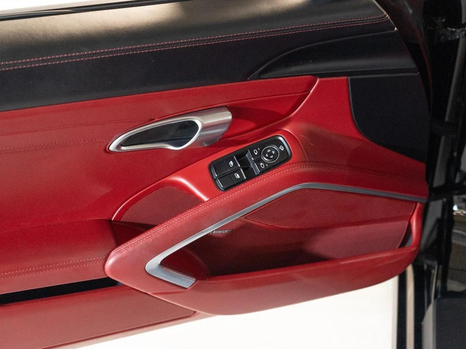 2021 Porsche 718 Boxster GTS 4.0 - Image 18 of 27
