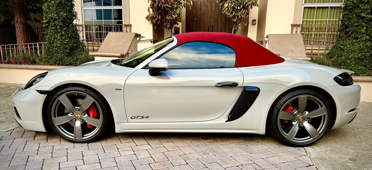 2021 Porsche 718 Boxster GTS 4.0 - Image 11 of 31