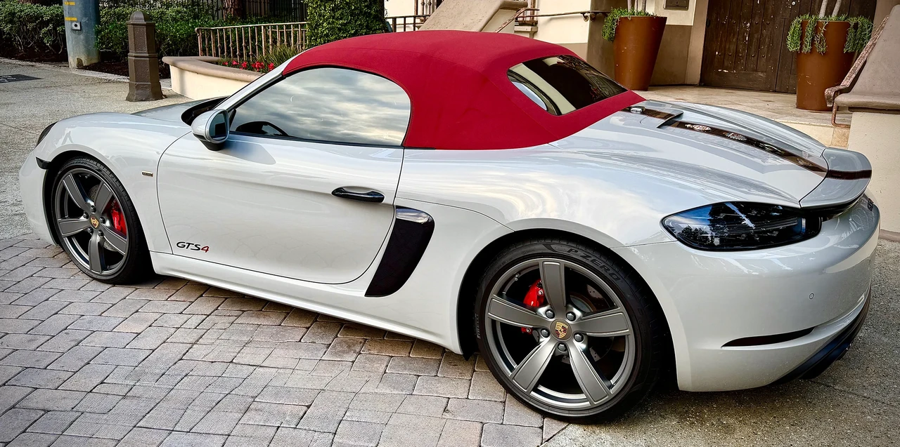 2021 Porsche 718 Boxster GTS 4.0 - Image 14 of 31